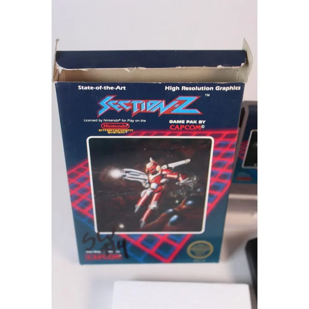 Section Z ( Nintendo NES 5 Screw) Authentic W/ game, box, insert, sleeve, tested